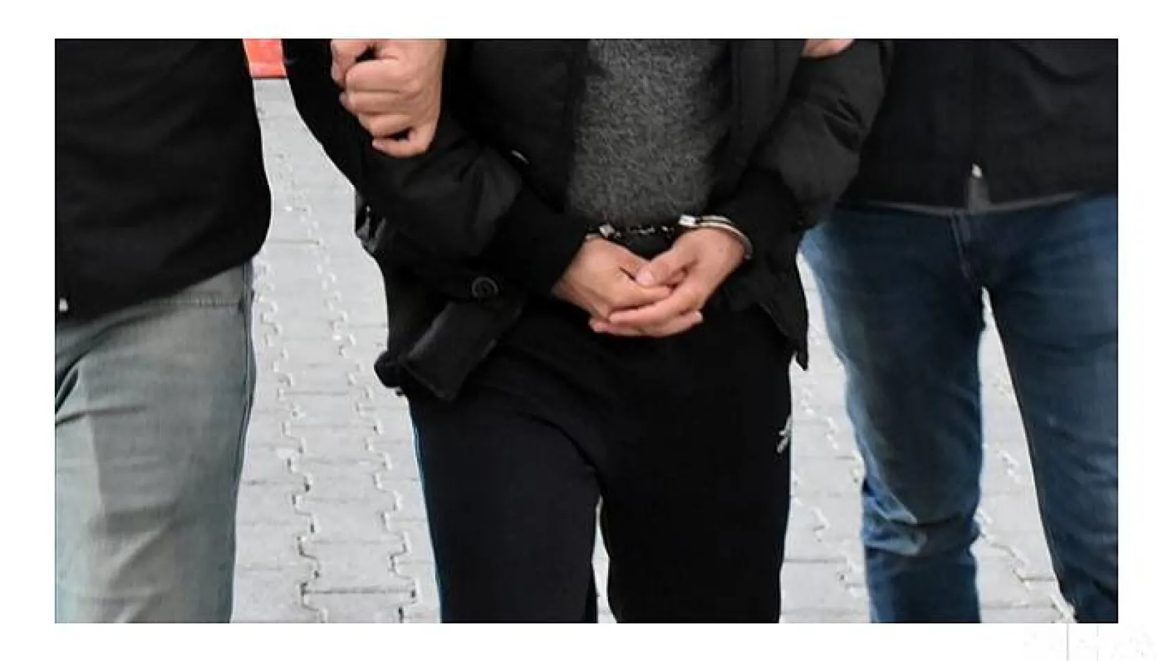 İstanbul'da İcra Müdürlüğüne operasyon: Çoğu kamu görevlisi 26 kişiye gözaltı
