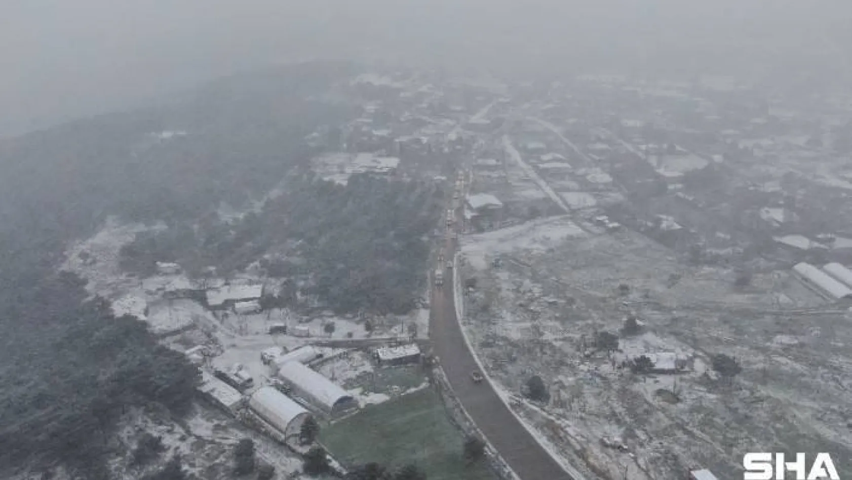 İstanbul'da kar yağışı havadan görüntülendi