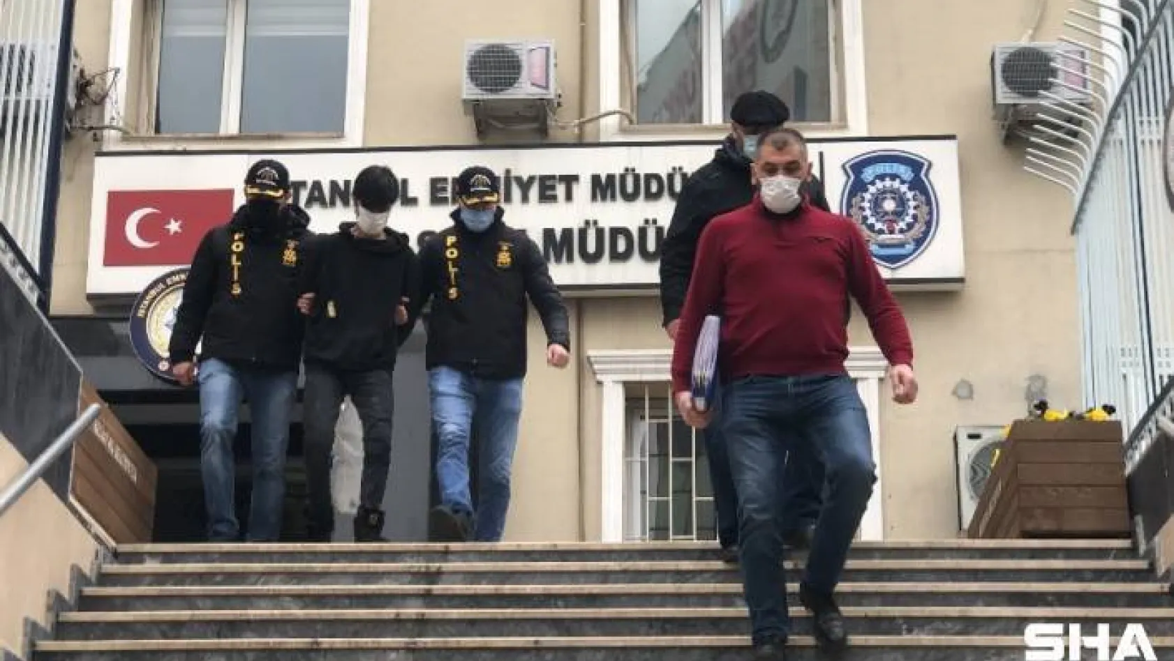 İstanbul'da sustalı dehşeti yaşatan zanlı adliyeye sevk edildi
