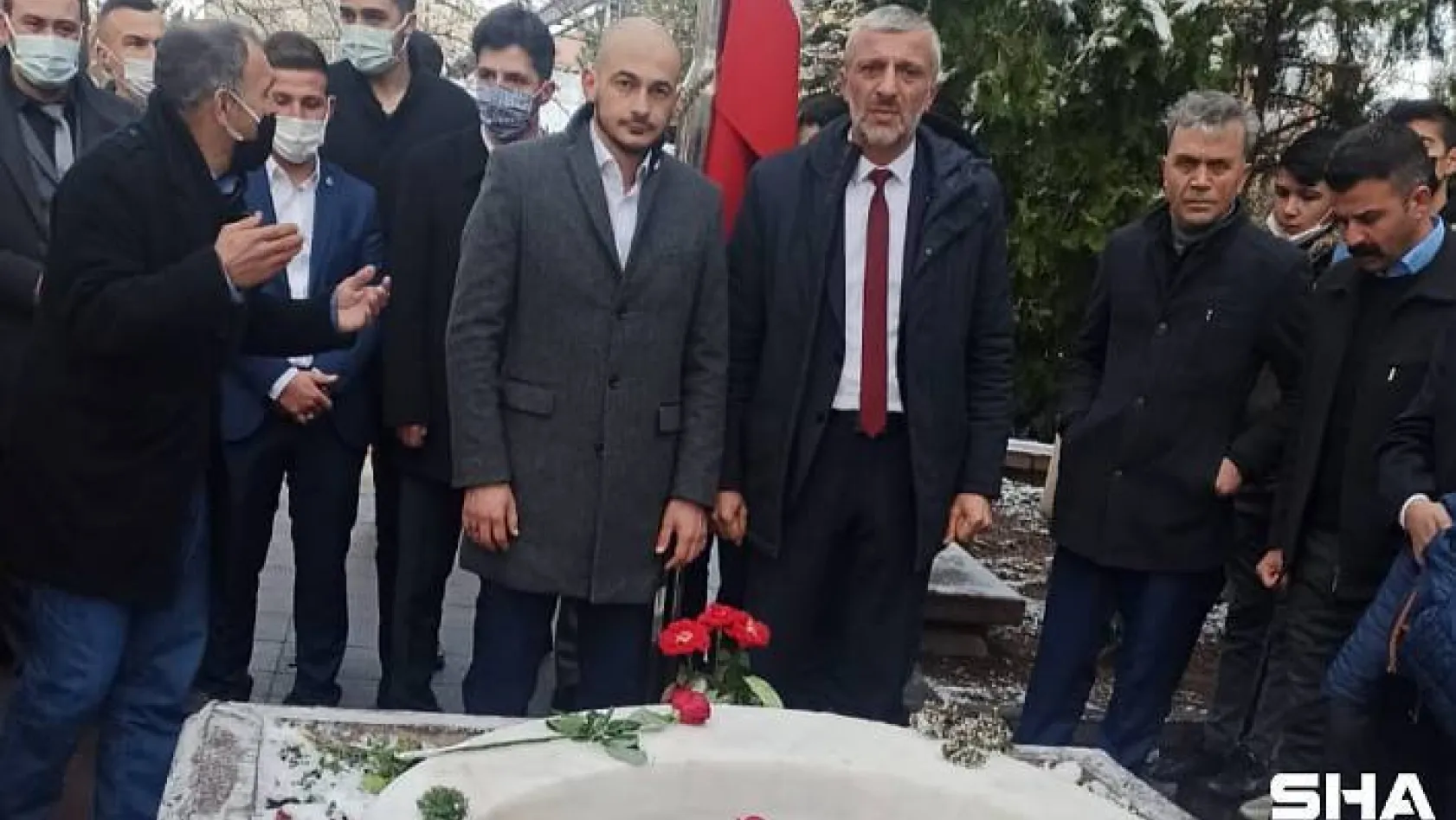 Ramiz Aksu, Yazıcıoğlu'nu mezarı başında andı