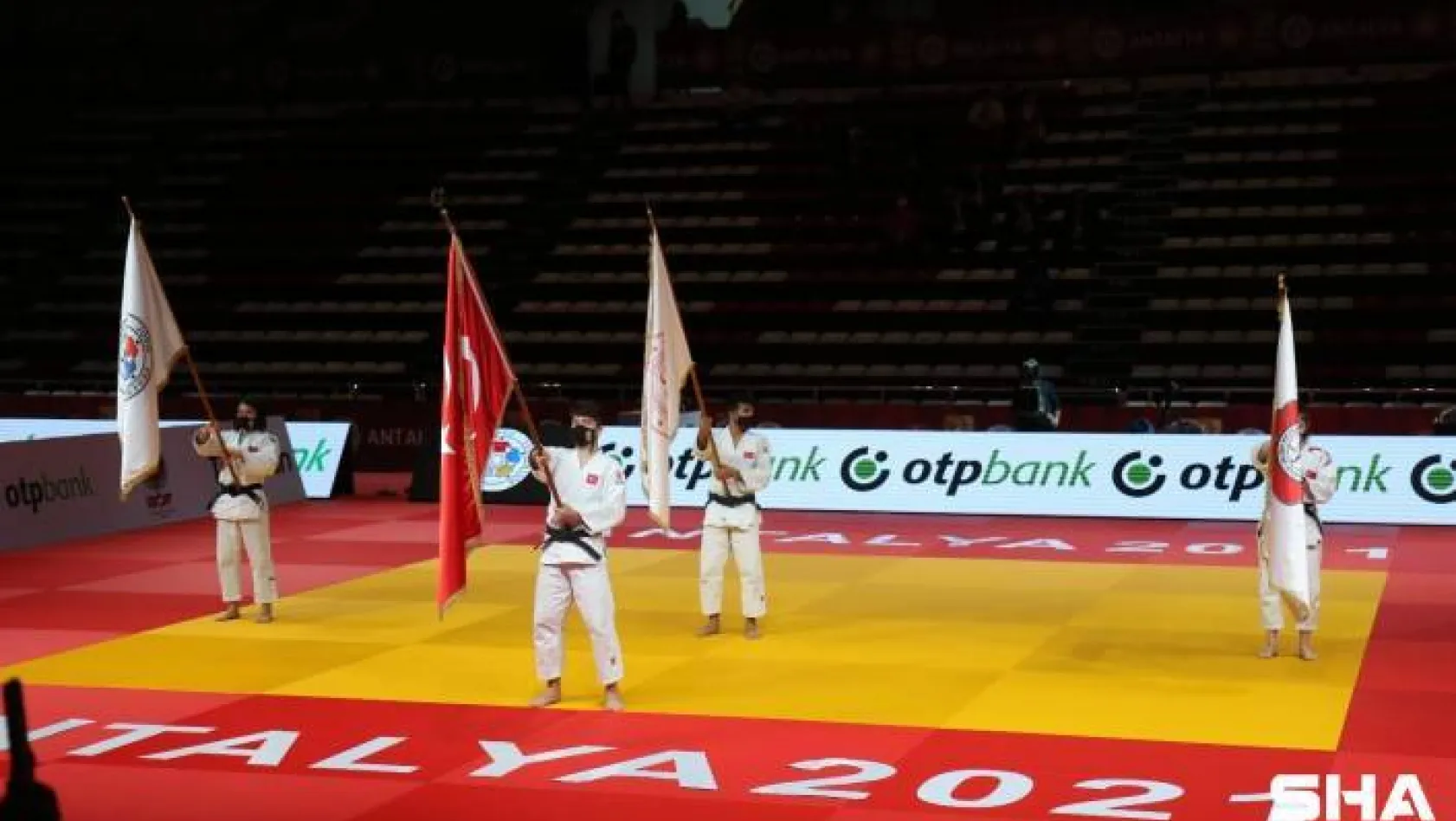 Antalya Grand Slam'da Albayrak'tan altın, Kandemir'den gümüş madalya