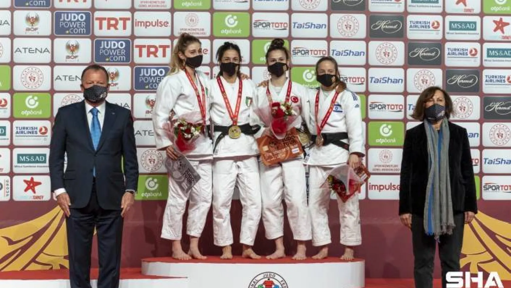 Antalya Grand Slam'de Şentürk'ten bronz madalya