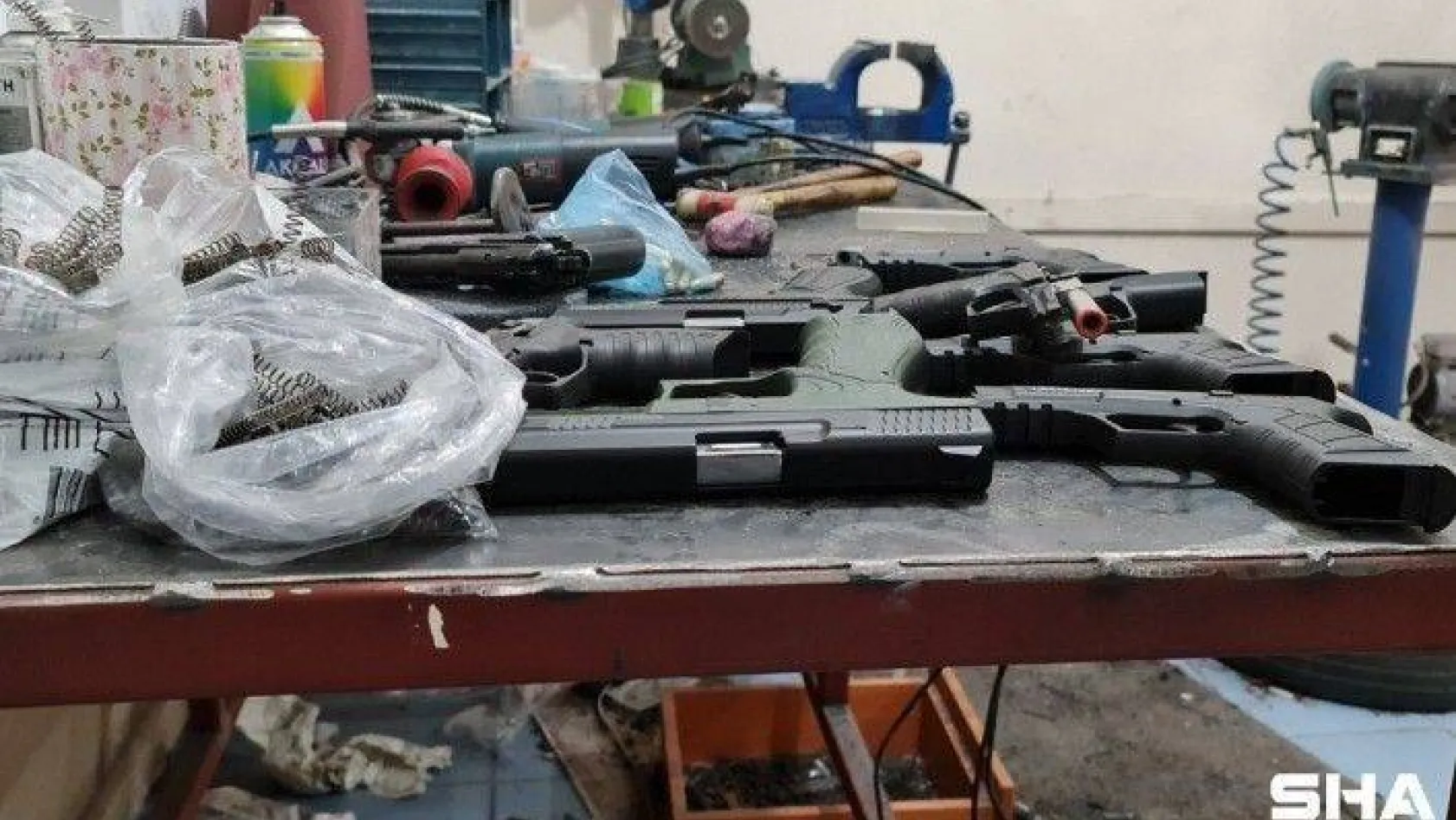 Bağcılar'da yasa dışı silah imalathanesine operasyon