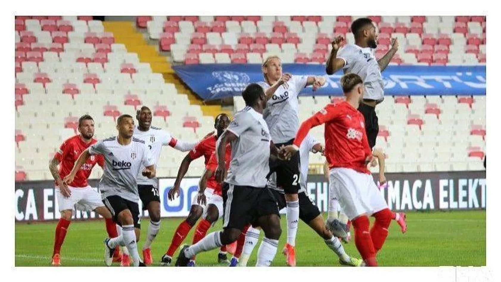 Beşiktaş deplasmanda Sivasspor'a takıldı