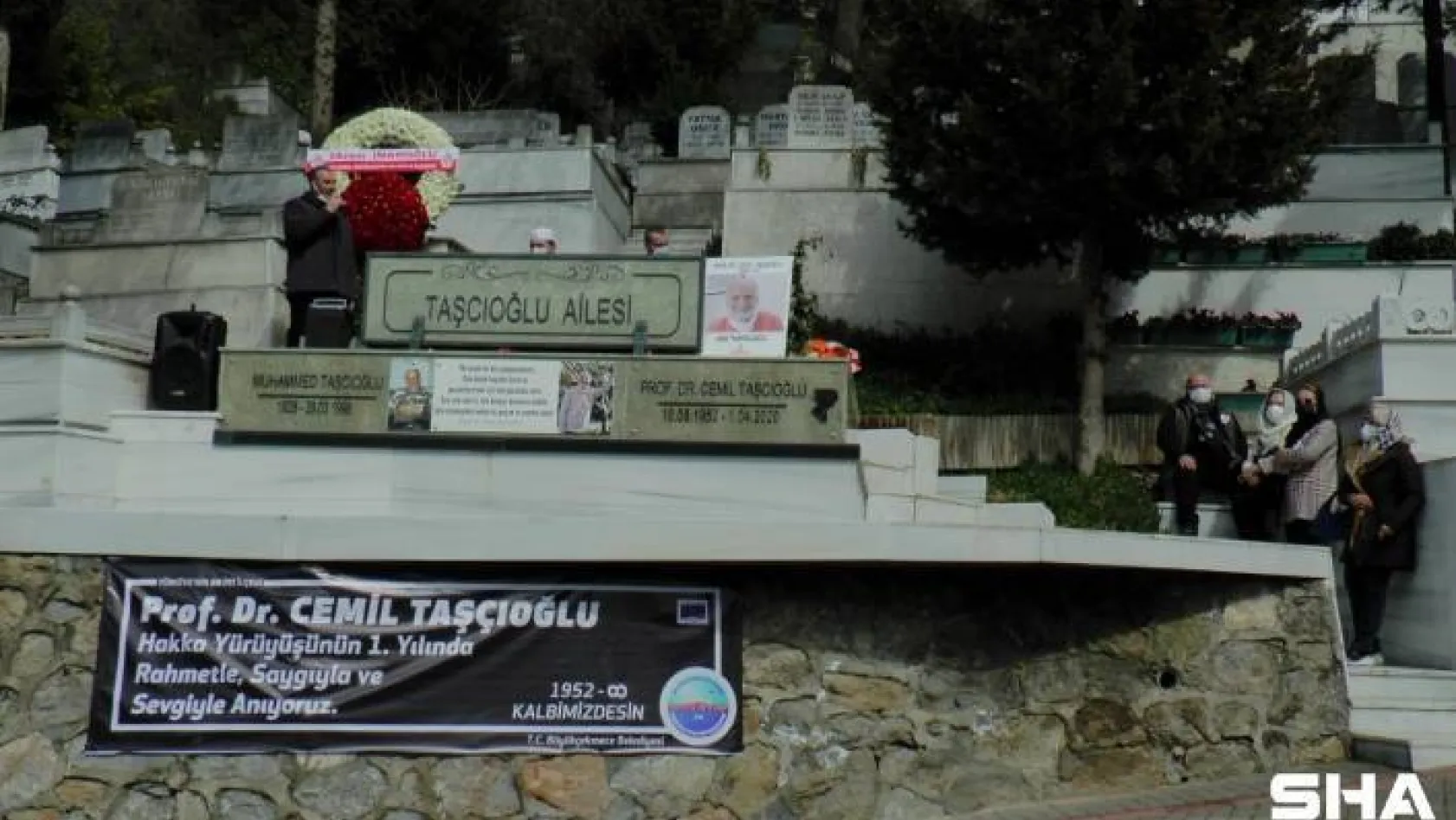'Hocaların Hocası' Cemil Taşçıoğlu vefatının 1. yıl dönümünde kabri başında anıldı