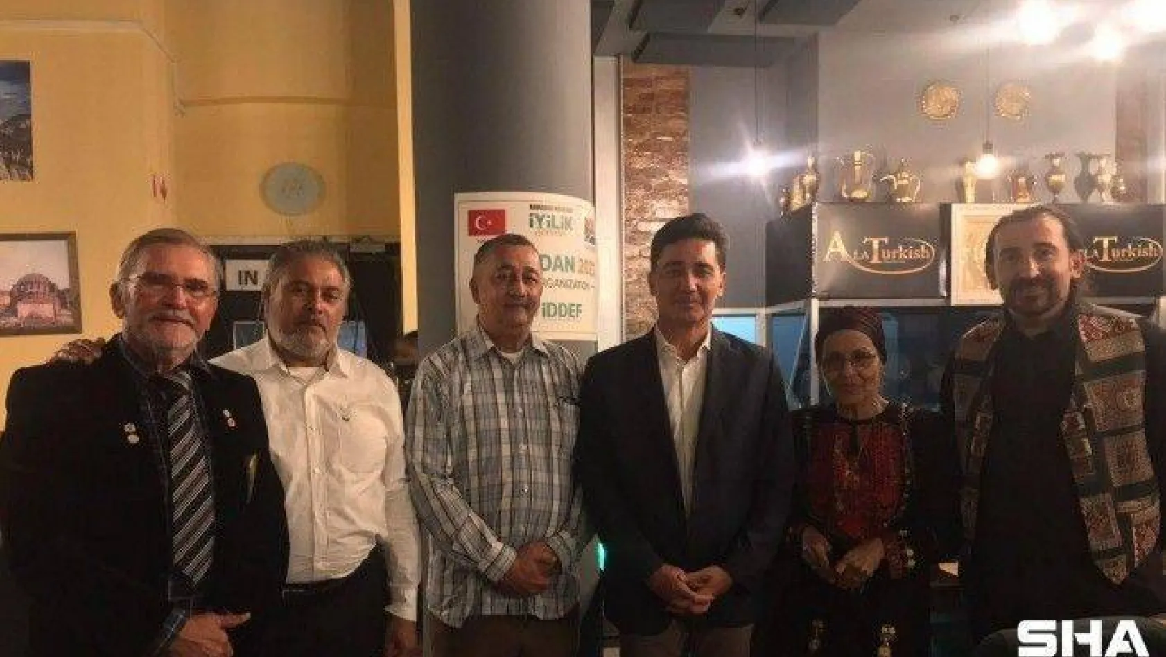 Türk hayırseverlerin yardımlarıyla Güney Afrika'da iftar sofraları oluşturuluyor