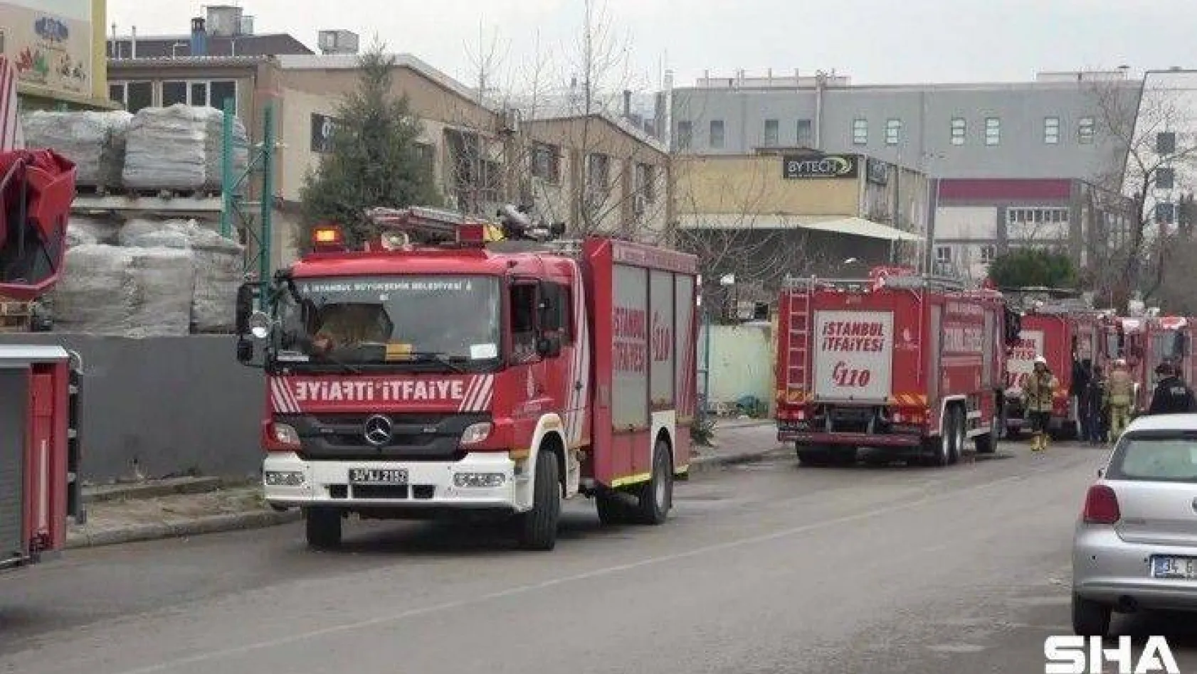 Tuzla'da boya fabrikasında korkutan yangın