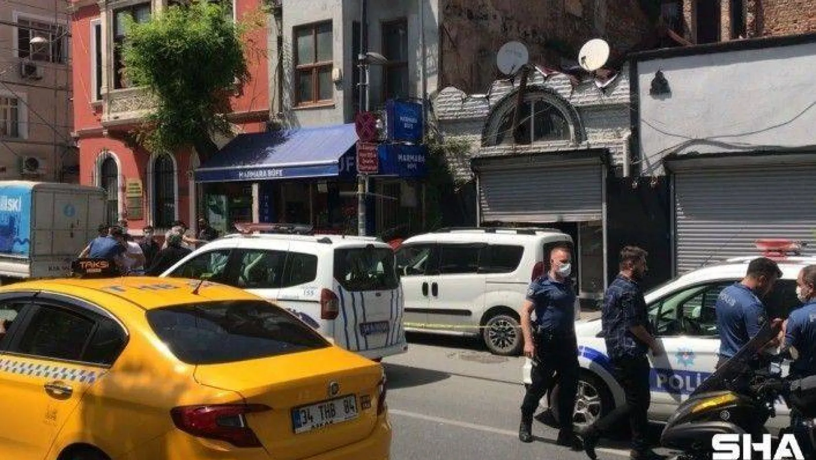Beyoğlu'nda silahlı saldırı