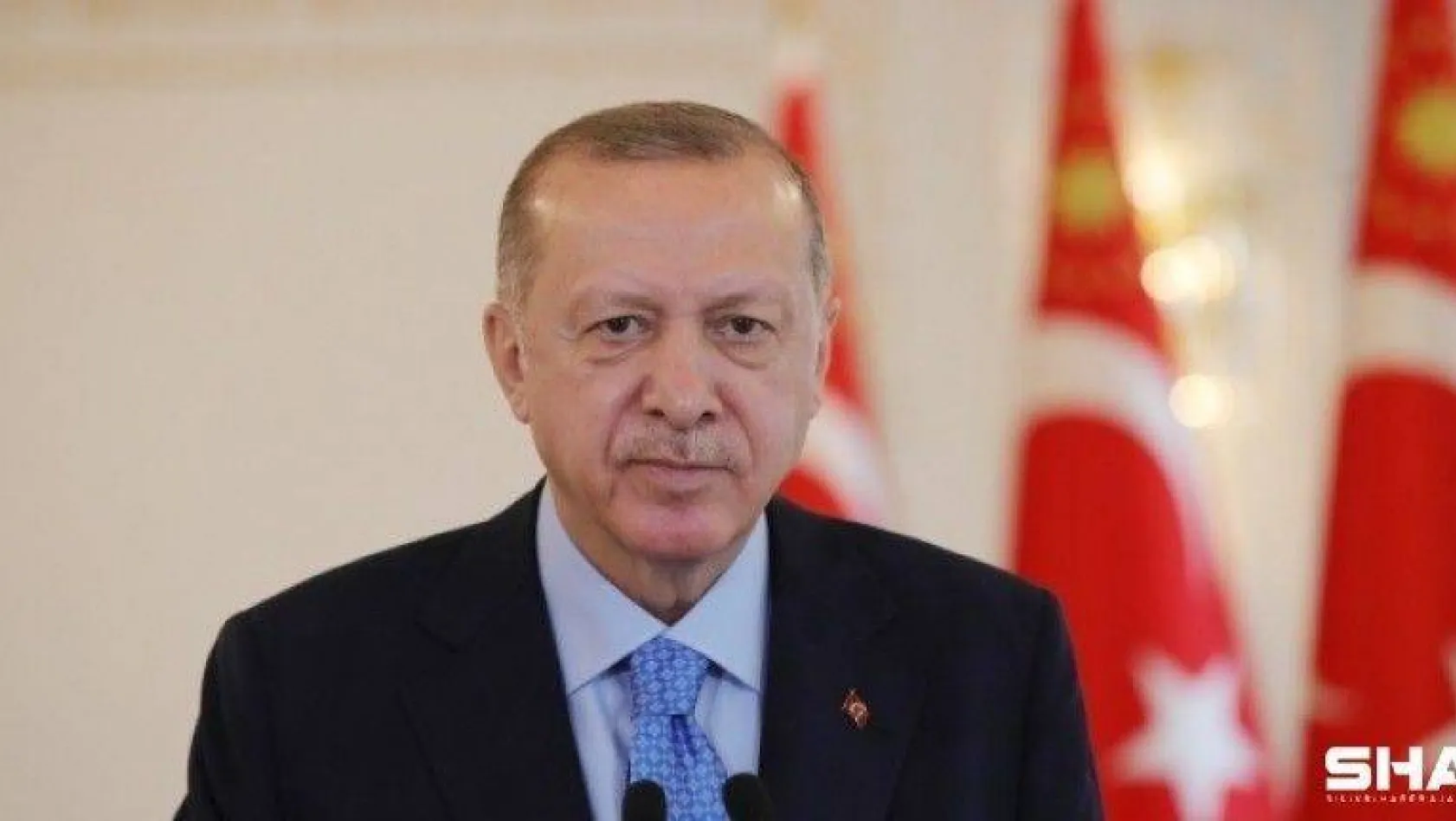 Cumhurbaşkanı Erdoğan: &quotBayram sonrasında kontrollü bir şekilde normalleşme adımlarını atıyoruz"