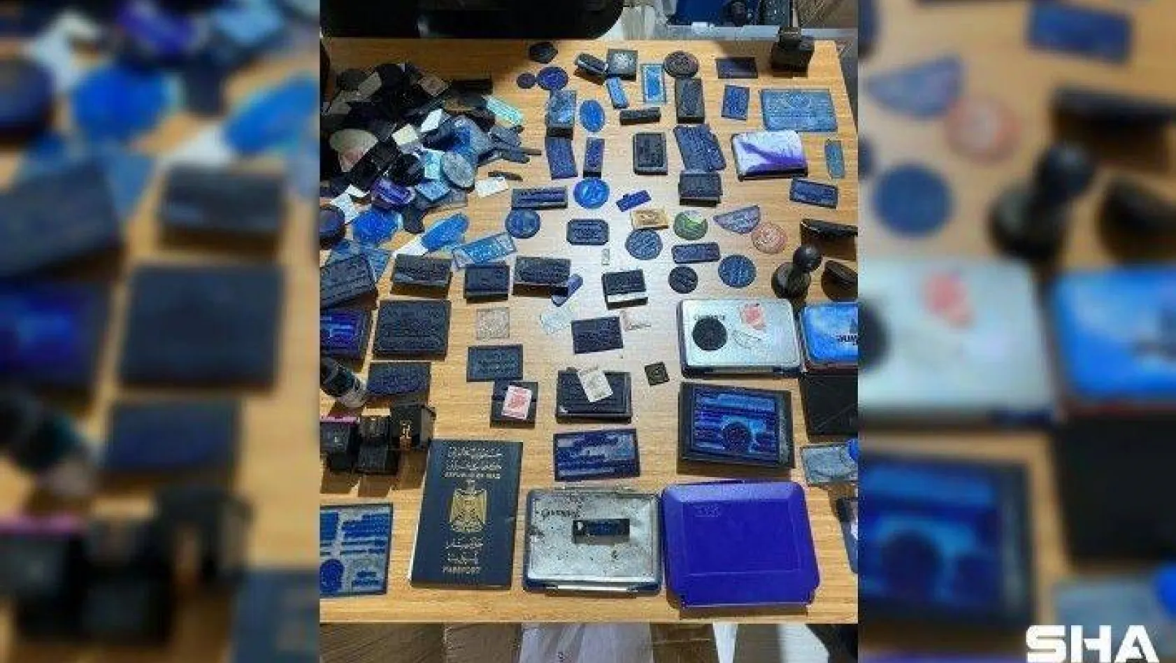 Sahte pasaport şebekesi çökertildi: 2 gözaltı