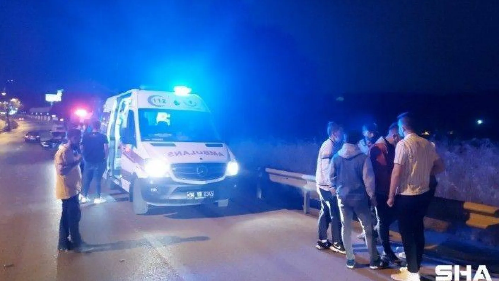 (ÖZEL) Ümraniye'de şampiyonluk kutlamaları kaza ile sonuçlandı: 4 yaralı