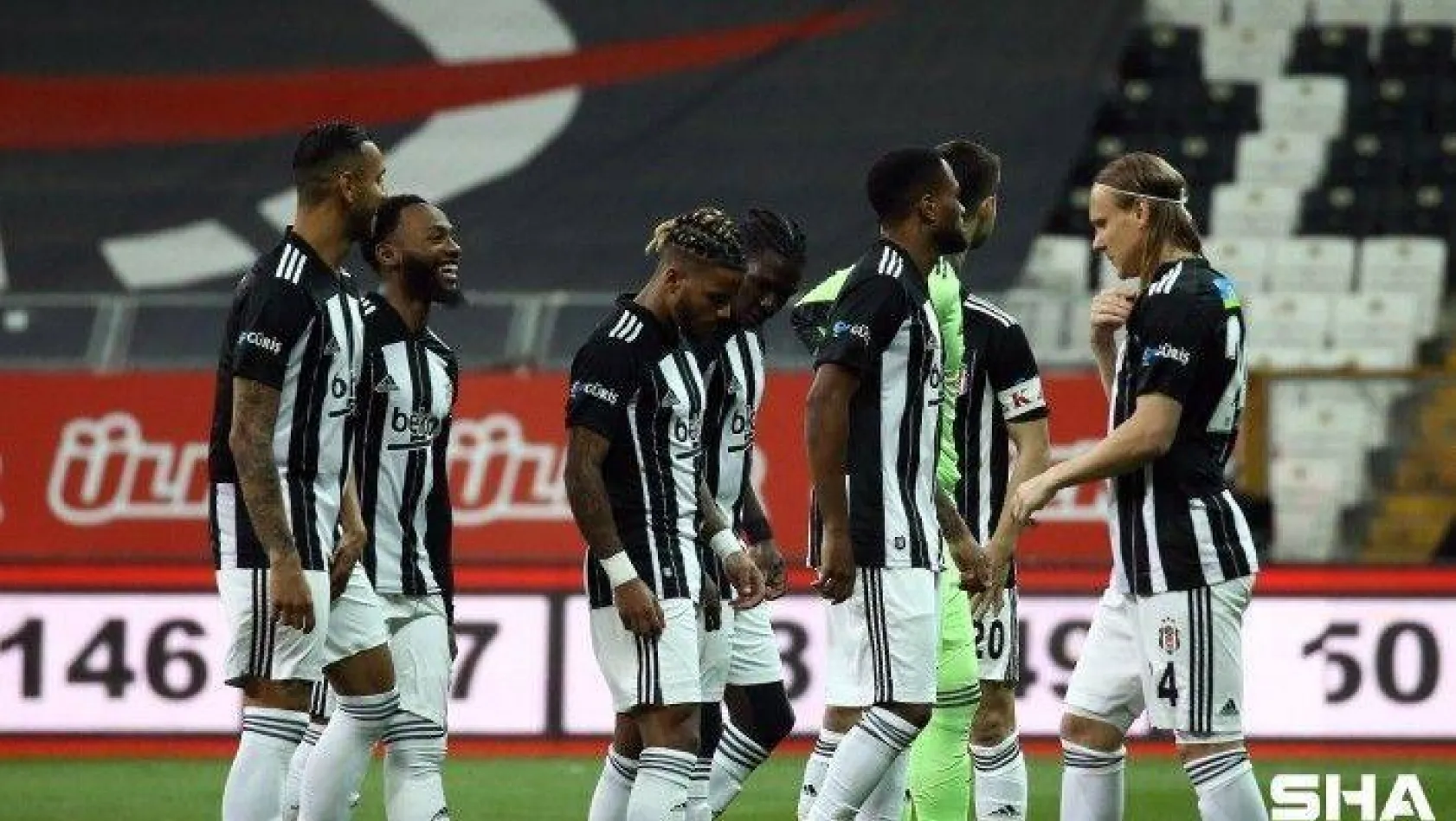 Süper Lig: Beşiktaş: 0 - Karagümrük: 0 (Maç devam ediyor)
