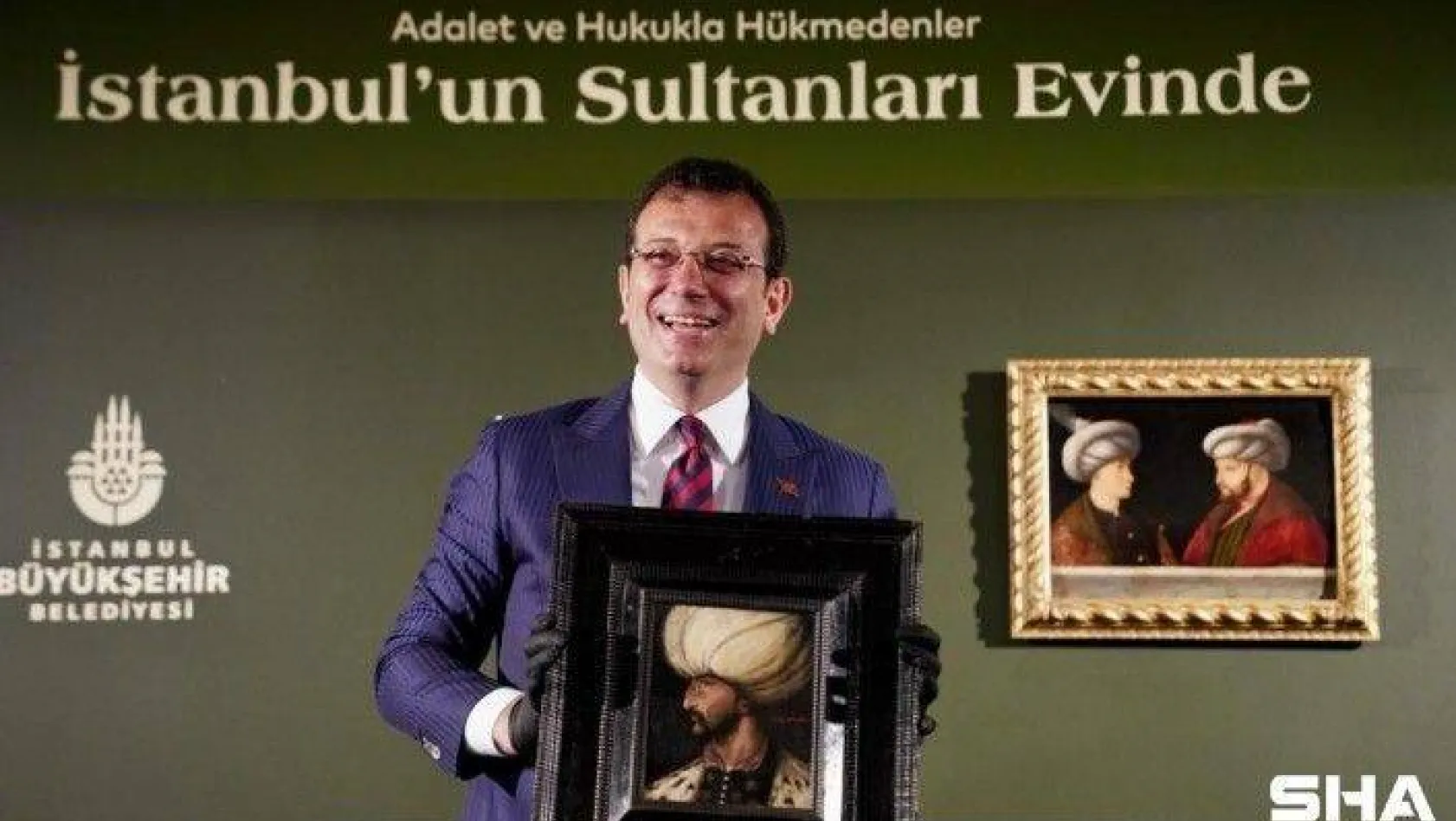 Kanuni Sultan Süleyman tablosu, Fatih Sultan Mehmet'in portresinin yanında yerini aldı