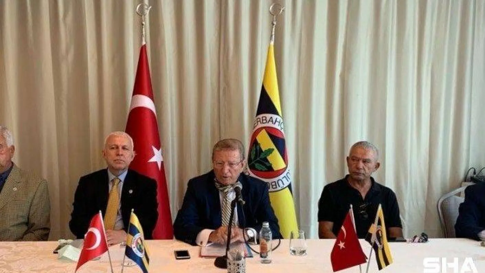Nail Kır, Fenerbahçe YDK Başkanlığı için adaylığını açıkladı