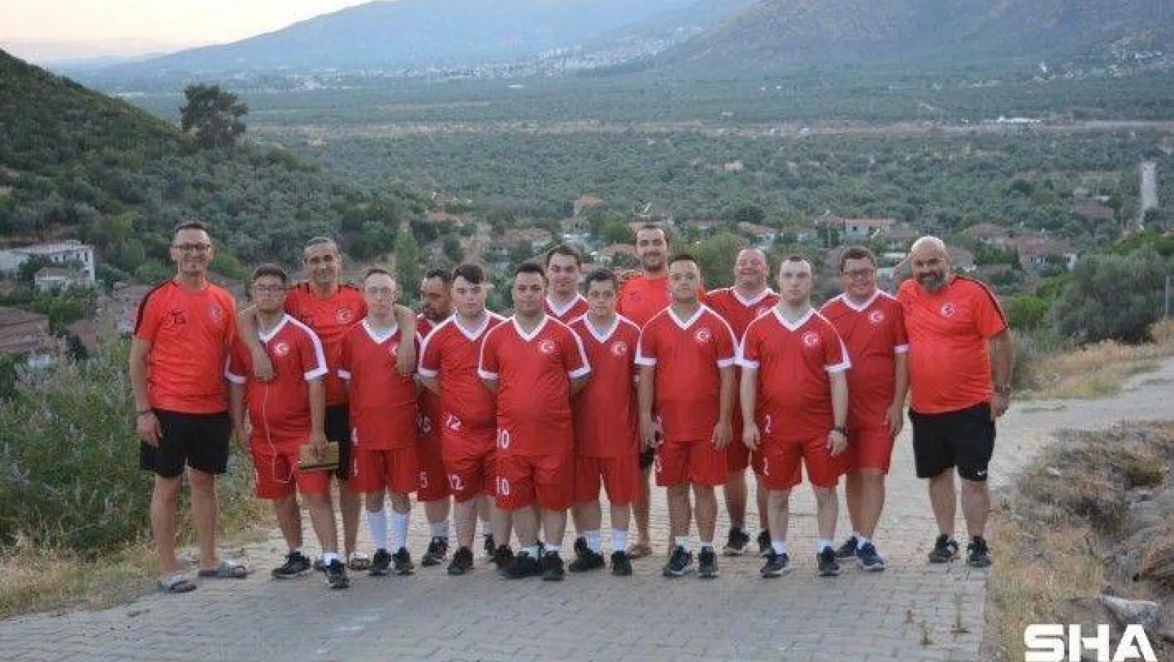 Down Sendromlular Futsal Milli Takımı kampa girdi