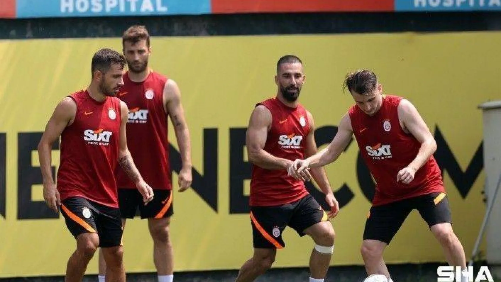Galatasaray'da Falcao takımla çalıştı