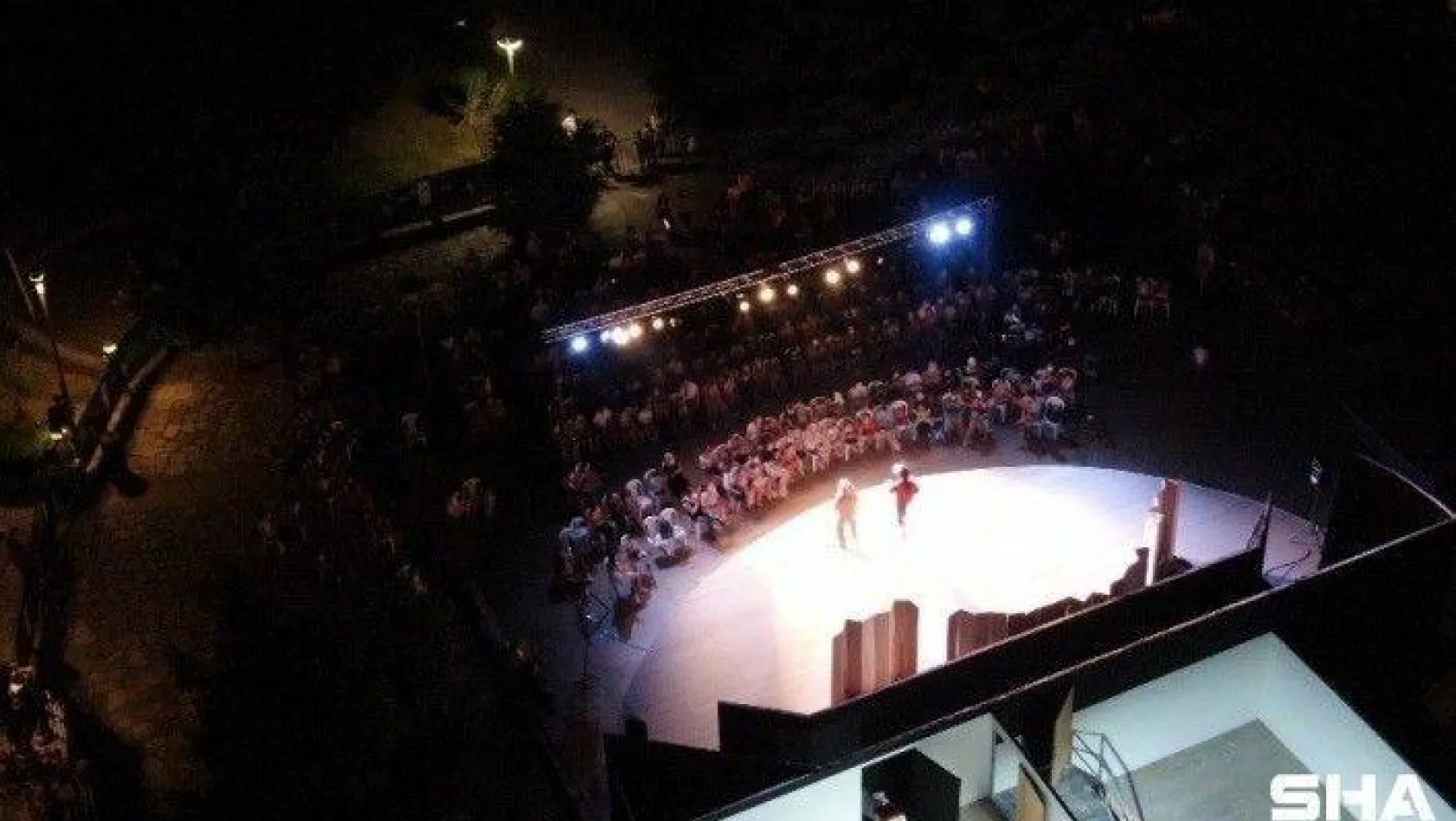 Kadıköy'de çocuk tiyatro festivali başladı