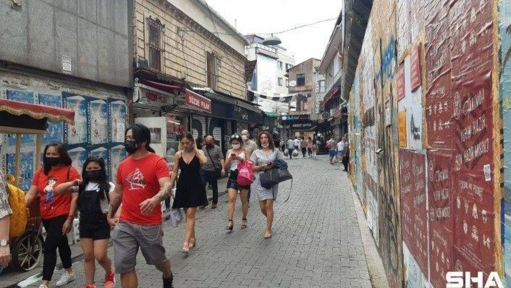 Kısıtlamasız ilk pazar gününde vatandaşlar Beşiktaş'a akın etti