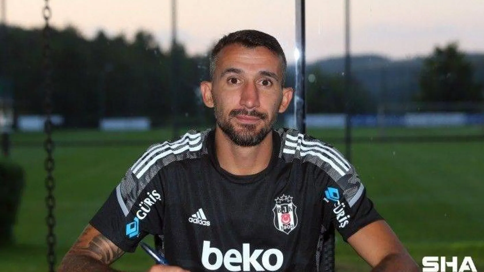 Mehmet Topal Beşiktaş'ta
