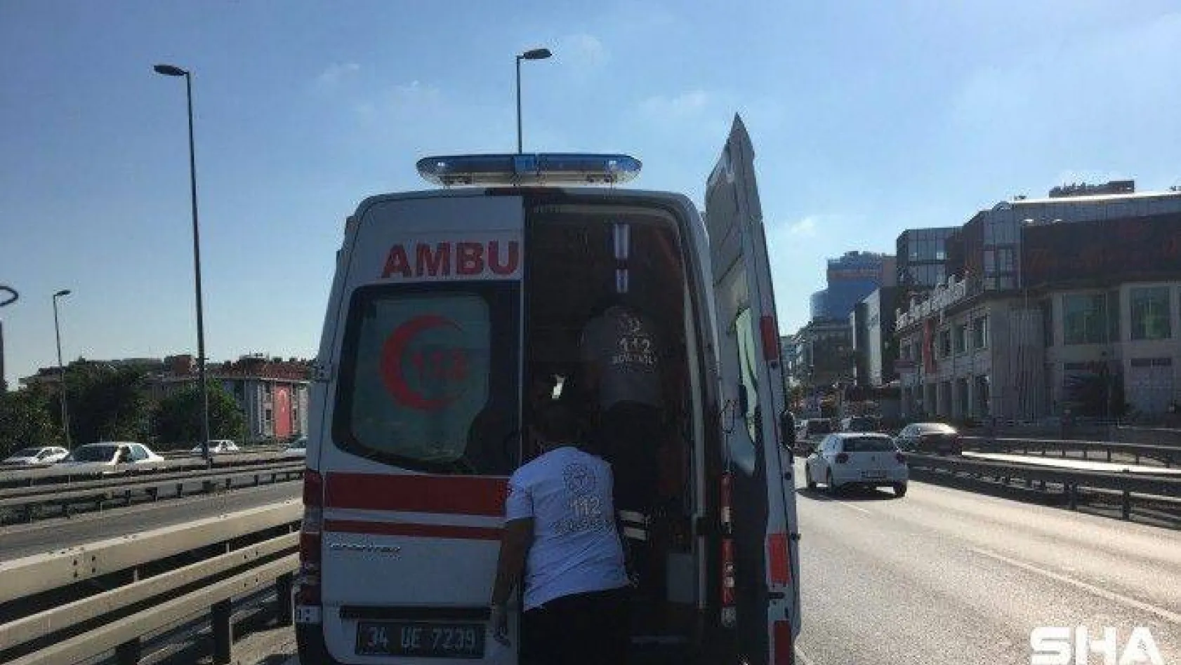 (ÖZEL) Belçika'dan İstanbul'a bir günlüğüne geldi, kiraladığı araçla kaza yaptı