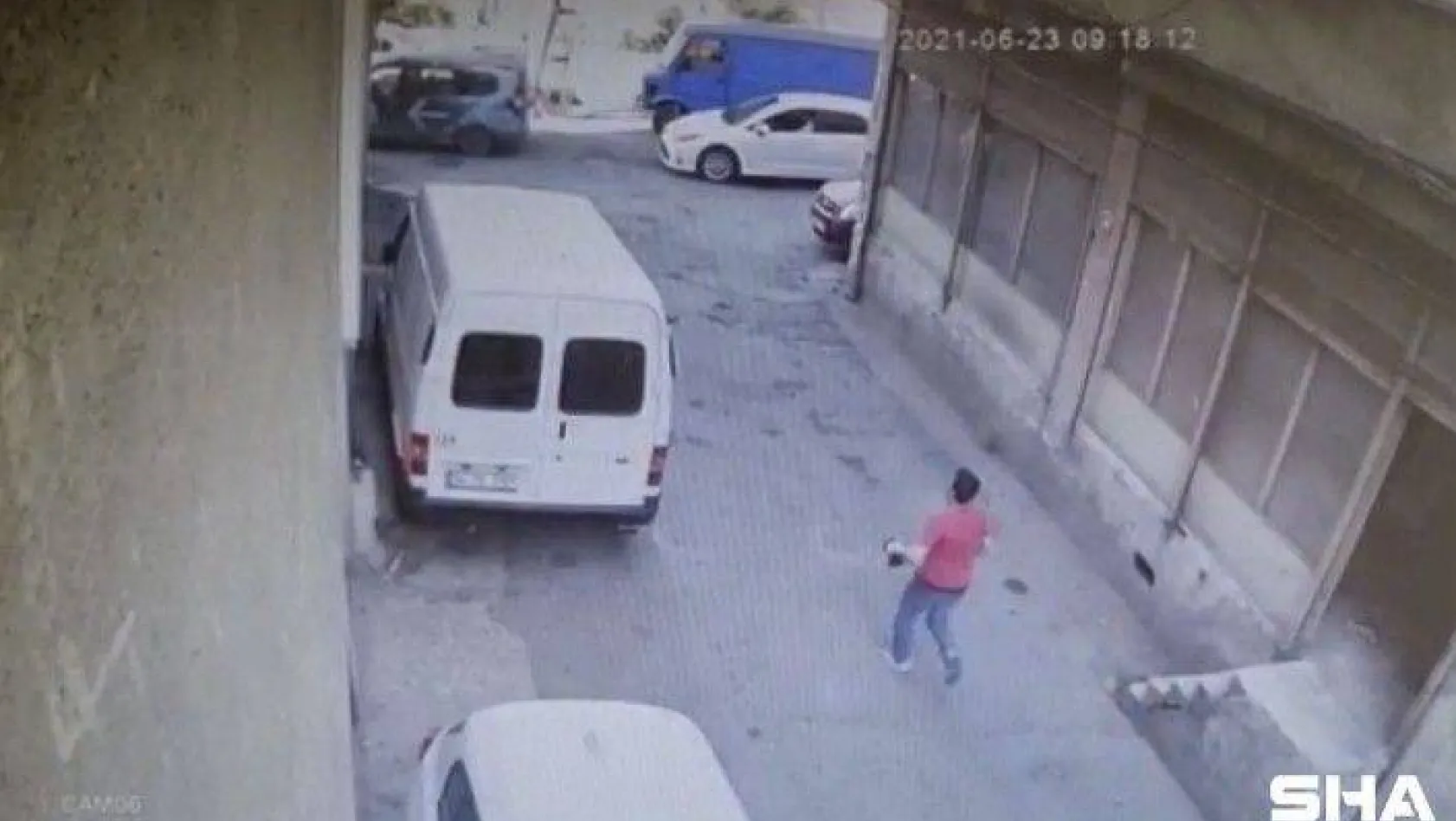 (Özel) Fransa'nın Ankara Büyükelçi Yardımcısının aracına saldıran hırsız yakalandı