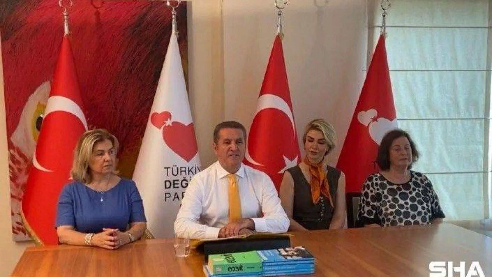 Türkiye Değişim Partisi Genel Başkanı Sarıgül'den Zülfü Livaneli'ye tepki