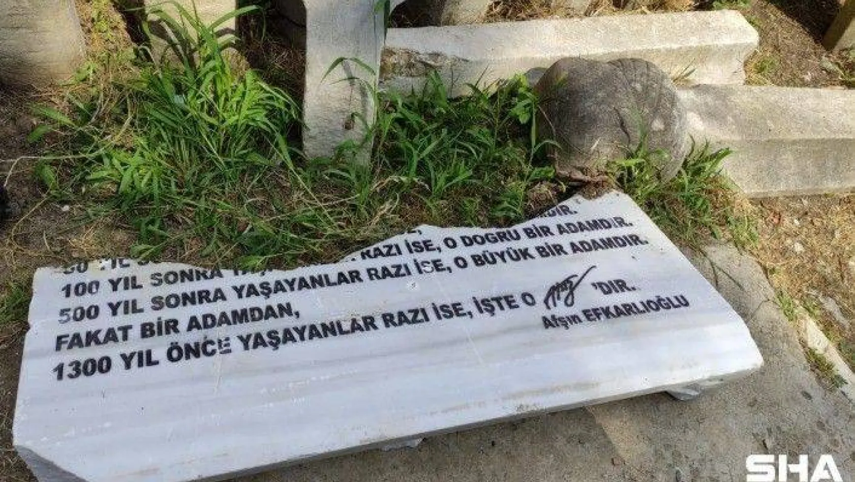 Yazar Hüseyin Nihal Atsız'ın mezarına saldırı
