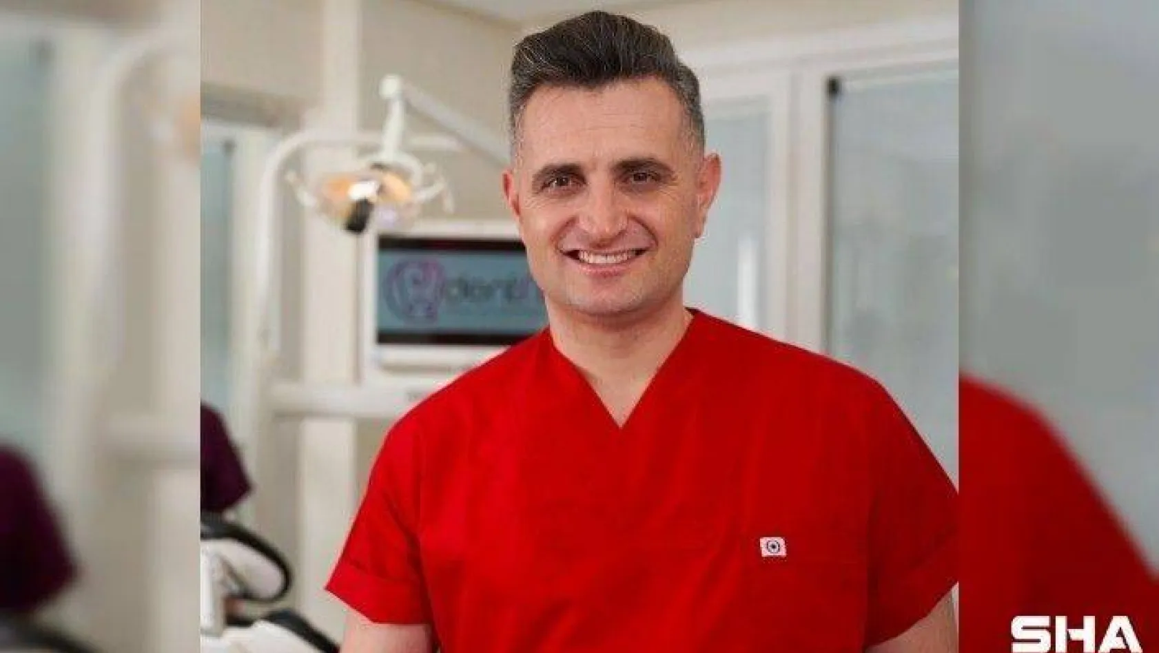 Estetik Diş Hekimi Abdulkadir Narin: 'Dikişsiz diş implantı estetik ve rahat'