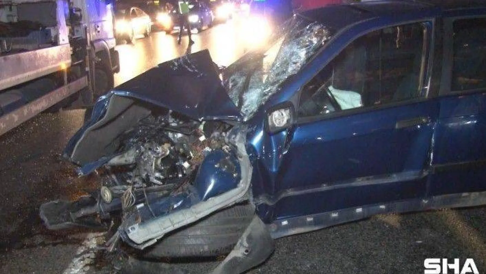 Sarıyer'de yarışan iki otomobil zincirleme kazaya neden oldu: 6 yaralı