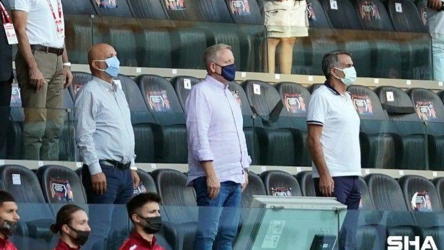 Şenol Güneş, Medipol Başakşehir - Alanyaspor maçında!