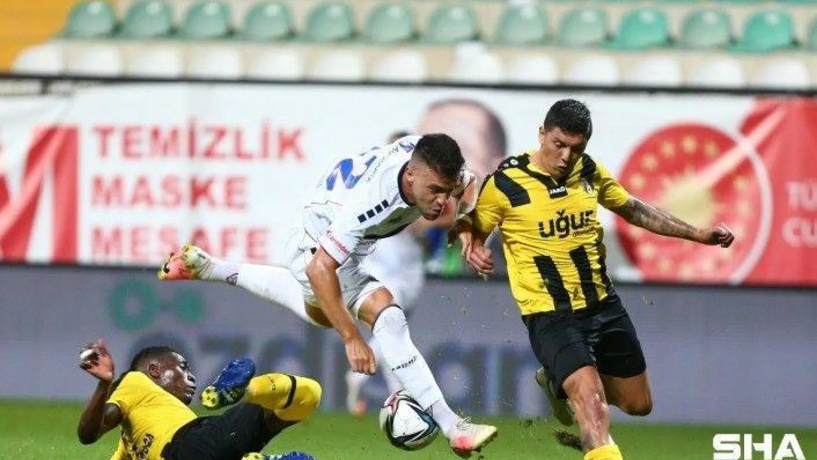 TFF 1. Lig: İstanbulspor: 3 - Altınordu: 0 (Maç sonucu)