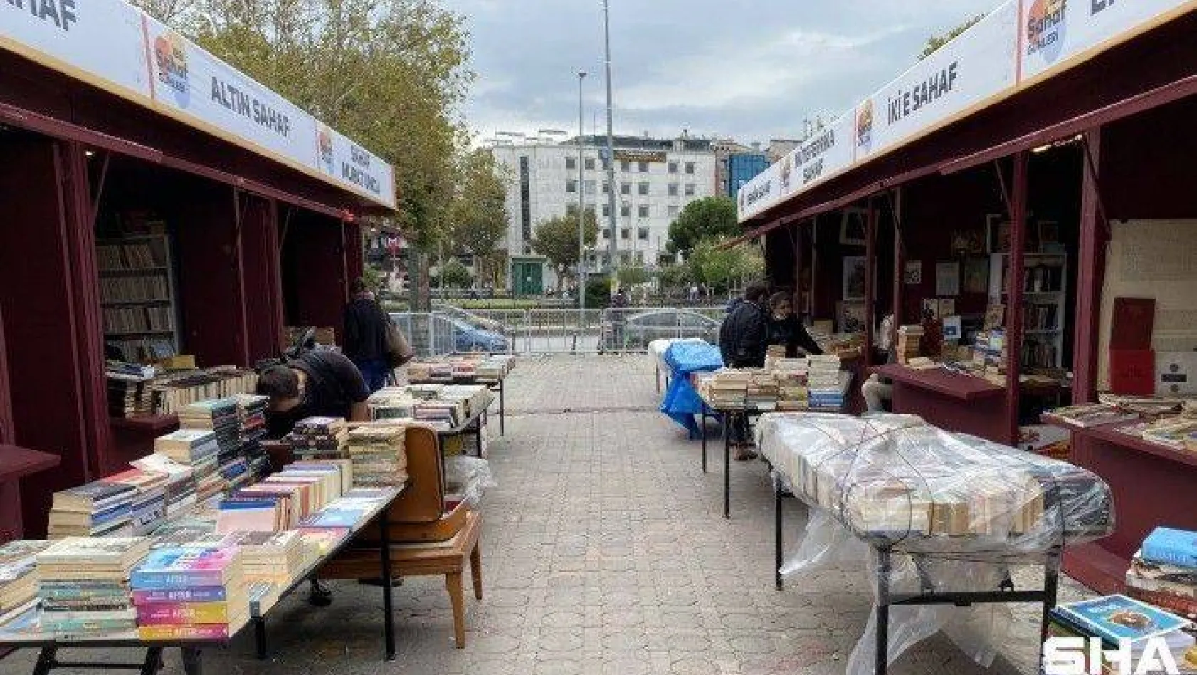 Kitapseverler Kadıköy'deki Sahaf Günleri'nde buluşuyor