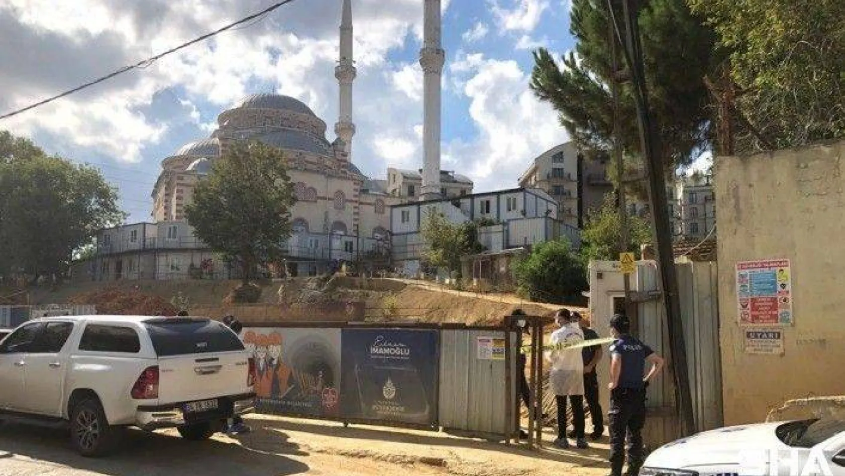 (Özel) Sancaktepe'de metro inşaatında göçük: 1'i ağır 2 yaralı