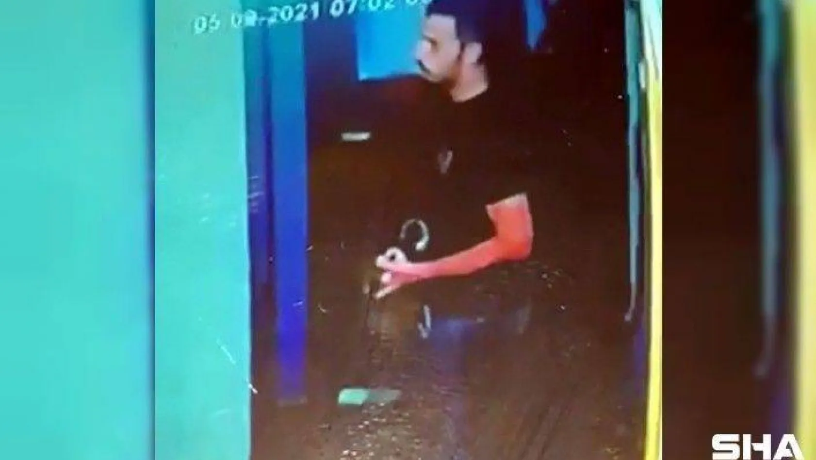 (ÖZEL)Taksim'den otelden hırsızlık yapan şahıs yakalandı