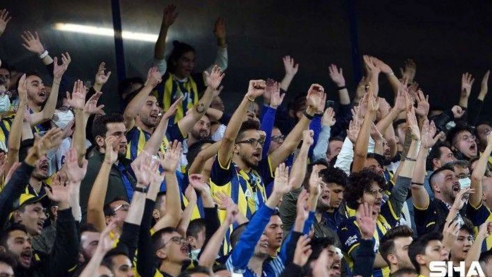 UEFA Avrupa Ligi: Fenerbahçe: 0 - Olympiakos: 1 (Maç devam ediyor)