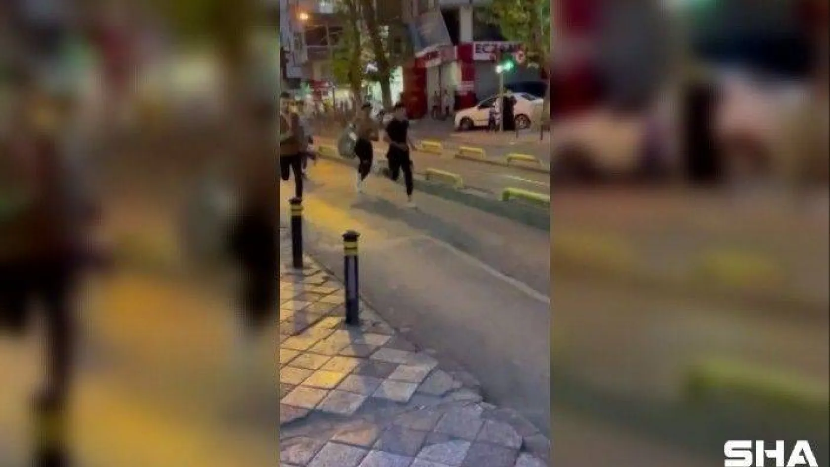 Zeytinburnu'nda okul çıkışında bıçaklı kavga: 1 yaralı