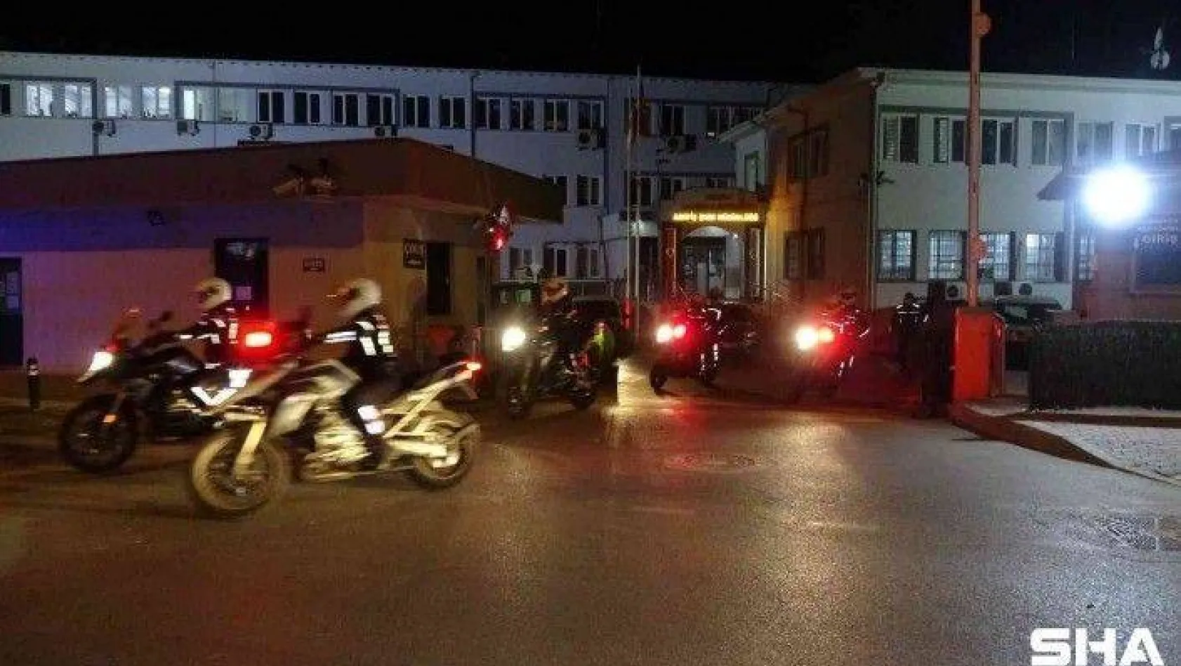 Bursa'da 300 polis ile geniş çaplı asayiş uygulaması yapıldı