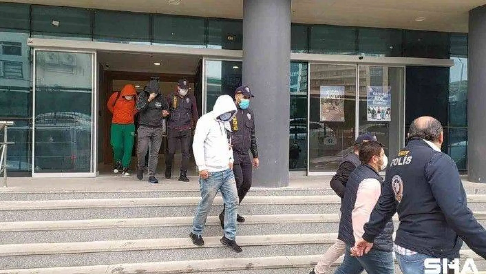 Bursa'da çökertilen bahis çetesinin 5 üyesi tutuklandı