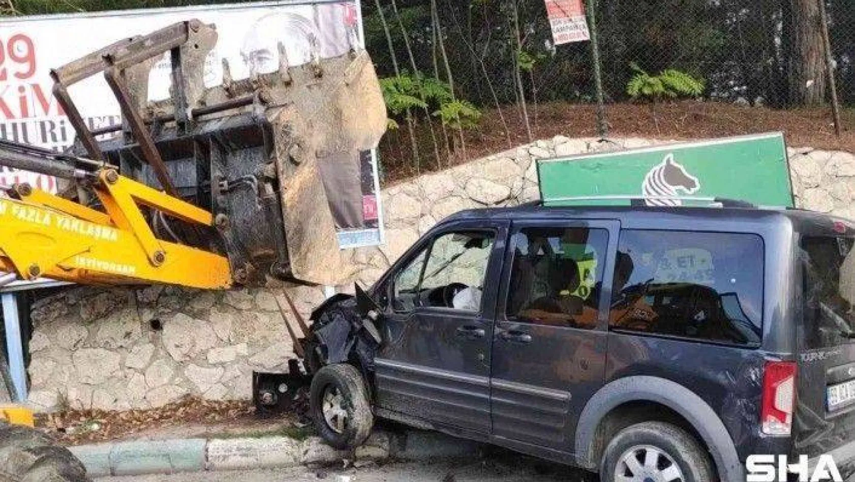 Çatalca'da korkutan kaza: 3 yaralı