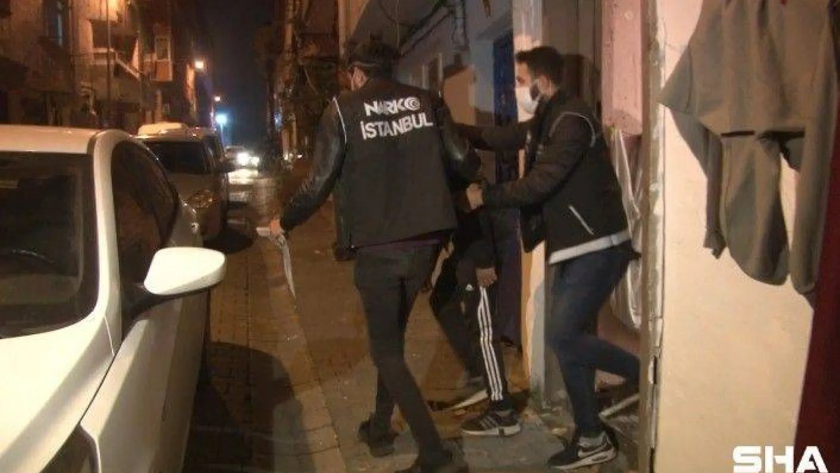 İstanbul'da uyuşturucu tacirlerine eş zamanlı operasyon
