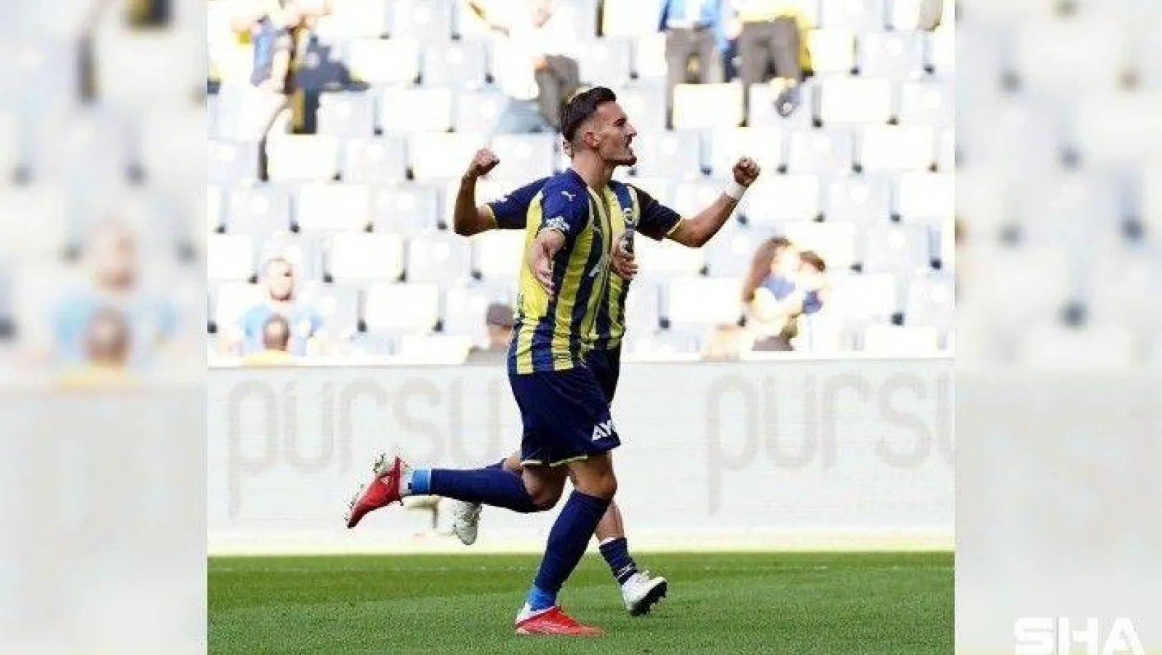 Süper Lig: Fenerbahçe: 2 - Kasımpaşa: 0 (İlk yarı)
