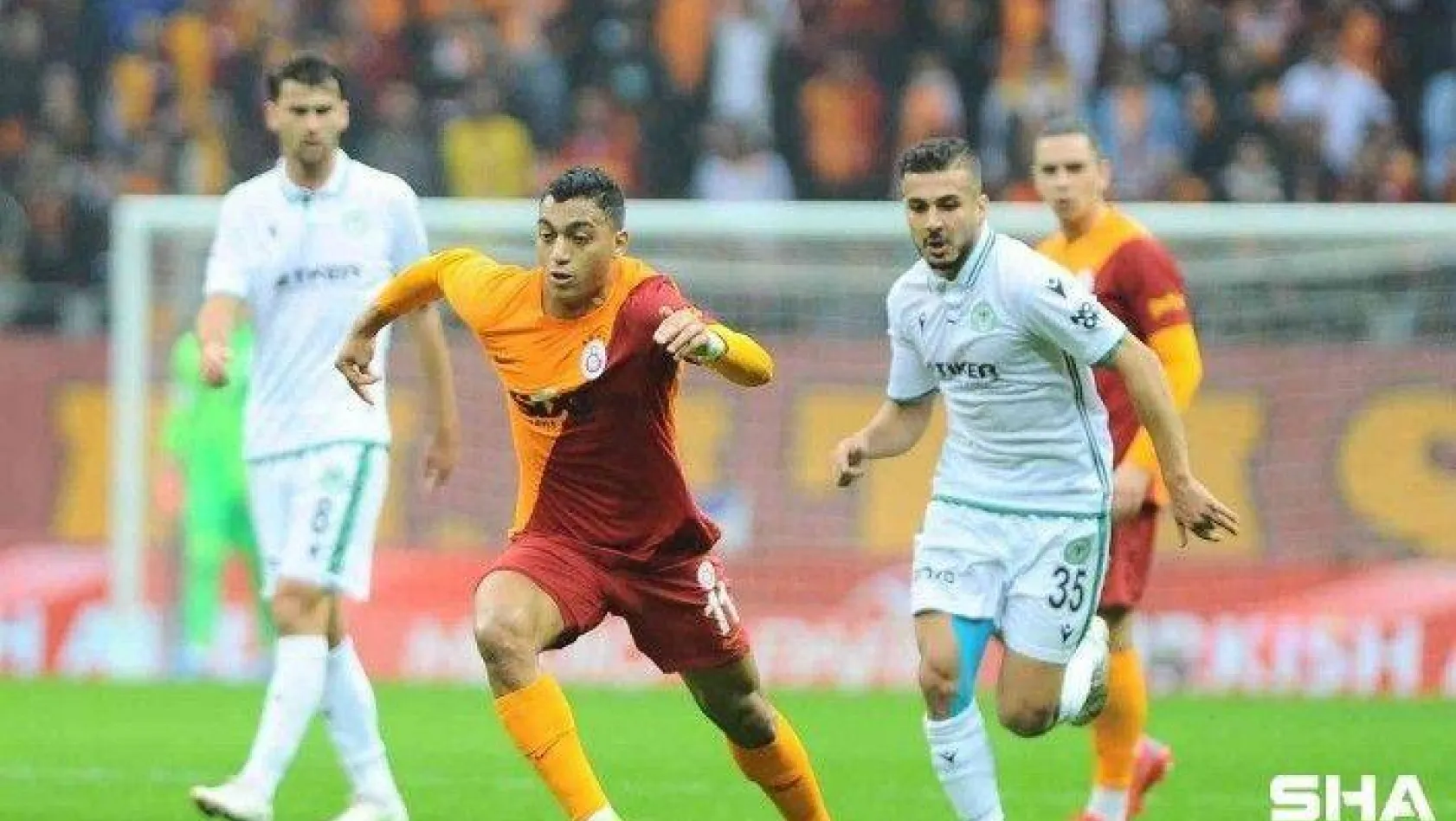 Süper Lig: Galatasaray: 1 - İH Konyaspor: 0 (İlk yarı)