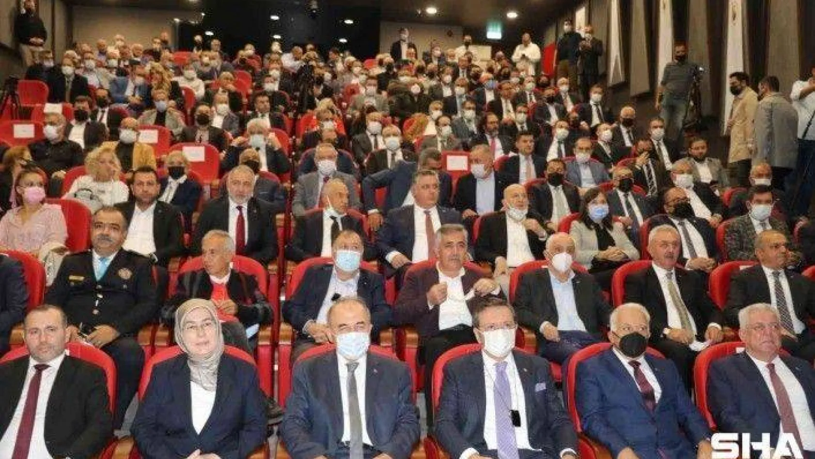 TOBB Başkanı Hisarcıklıoğlu: 'Pandemin üstesinden Türk özel sektörü olarak geleceğiz'