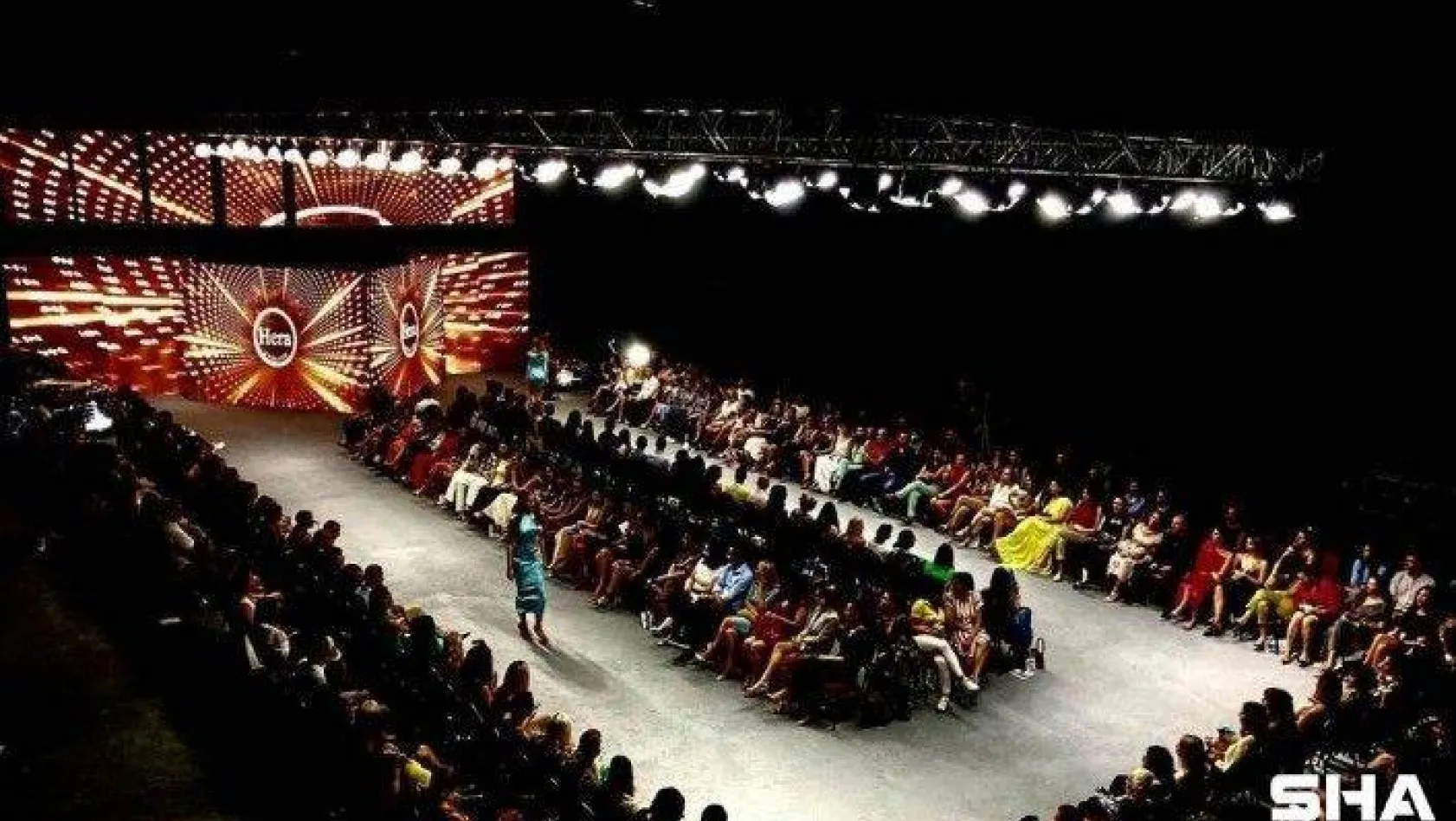 Türk mankenler Montenegro Fashion Week'te boy gösterecek