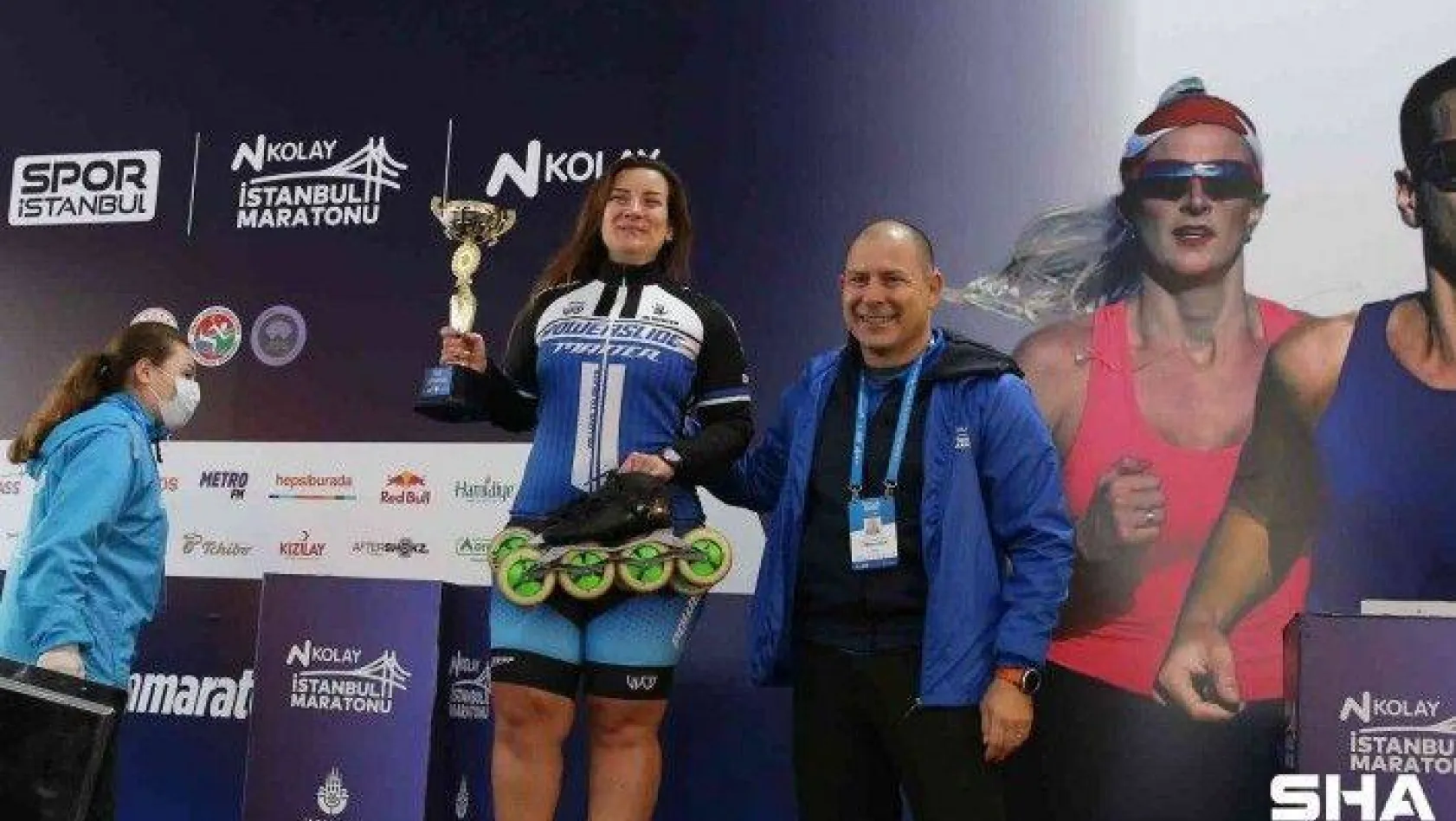 43. İstanbul Maratonu'nda kazananlar ödüllerini aldı