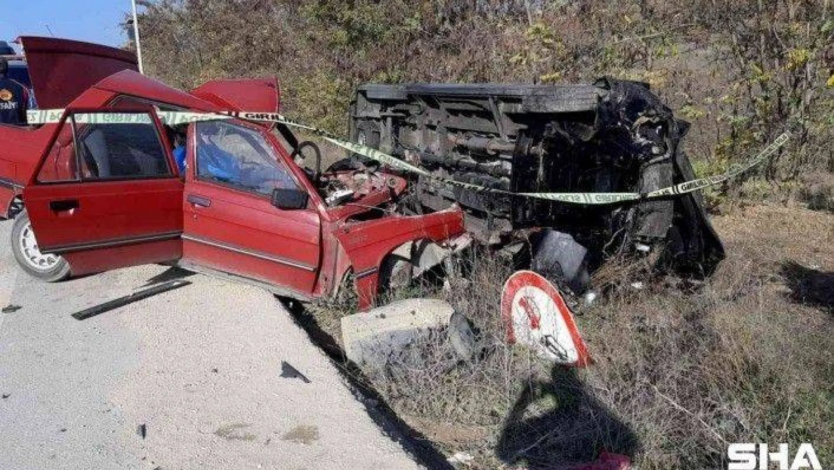 Bilecik'teki trafik kazasında 2 kişi hayatını kaybetti