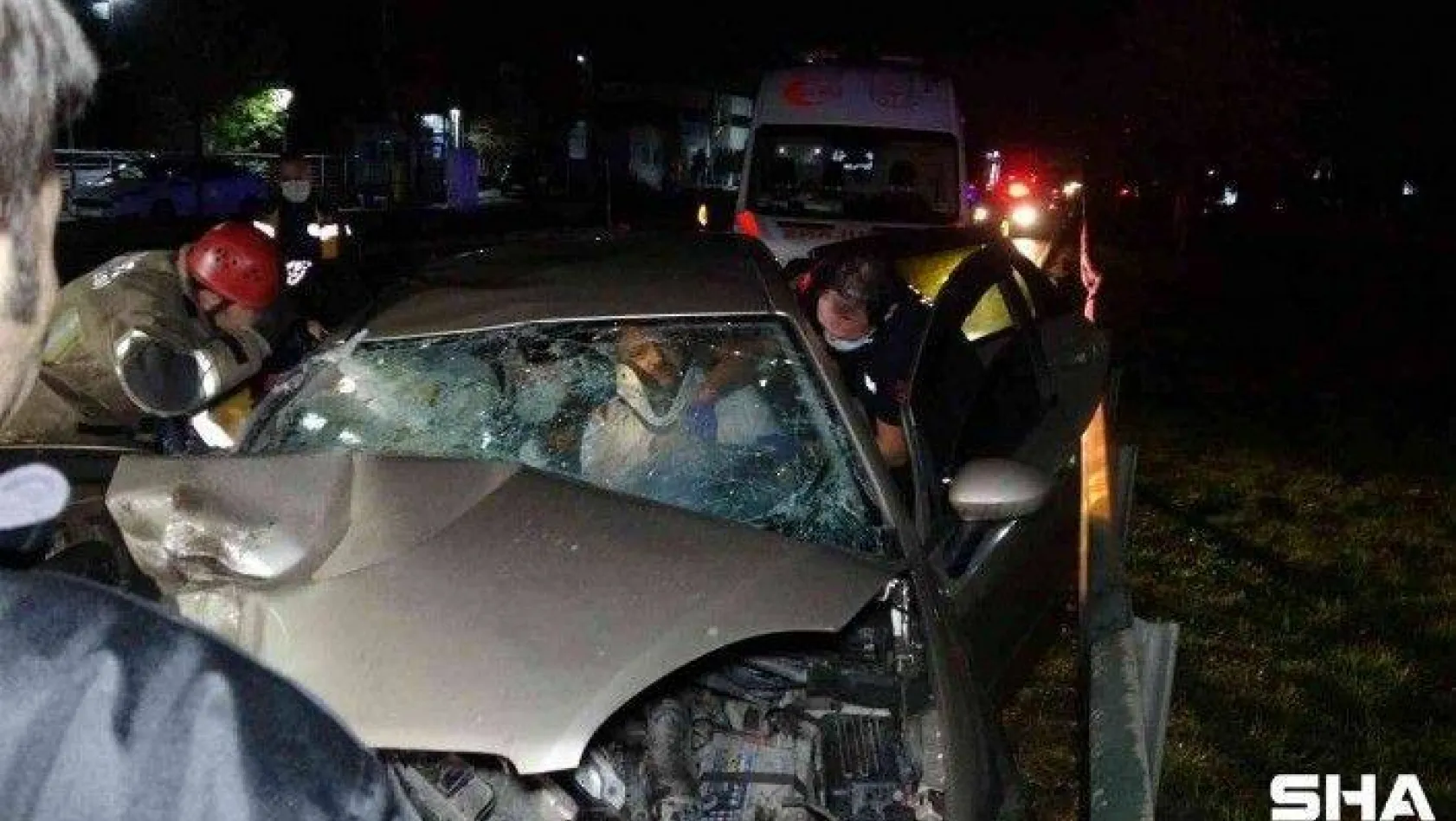 Bursa'da sıkışmalı kaza: 2'si ağır 3 kişi yaralandı