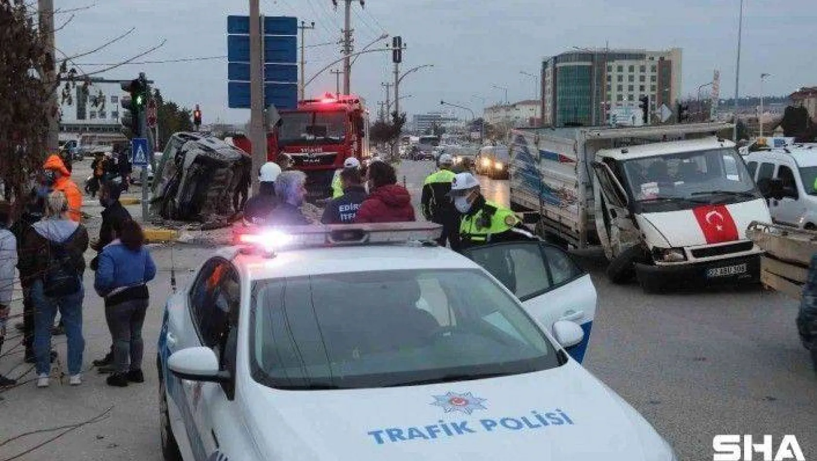 Edirne'de zincirleme kaza: 2 yaralı