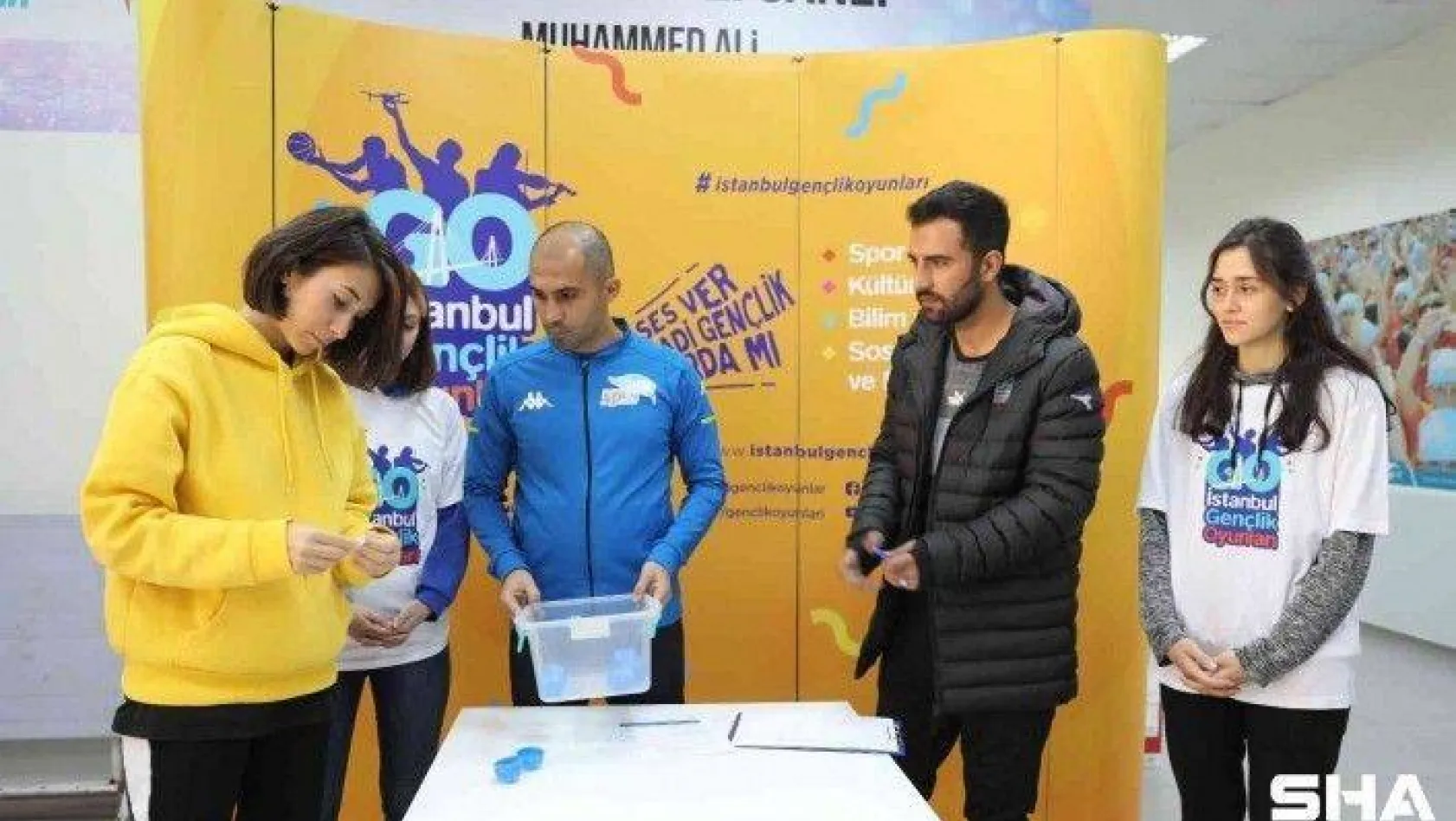 İstanbul Gençlik Oyunları balon futbolu heyecanıyla sürüyor