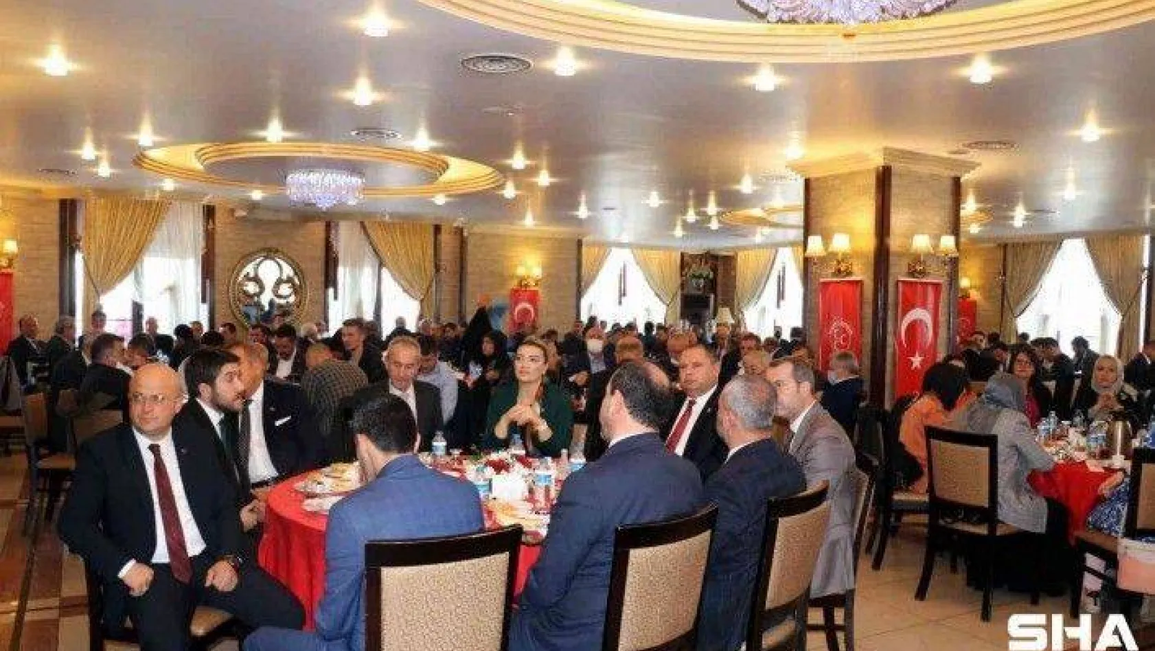 MHP Grup Başkanvekili Bülbül: &quotDünyadaki sıkıntıları görmezden gelerek bir şeyleri izah etmek veya eleştiri yapmak insafsızlıktır'